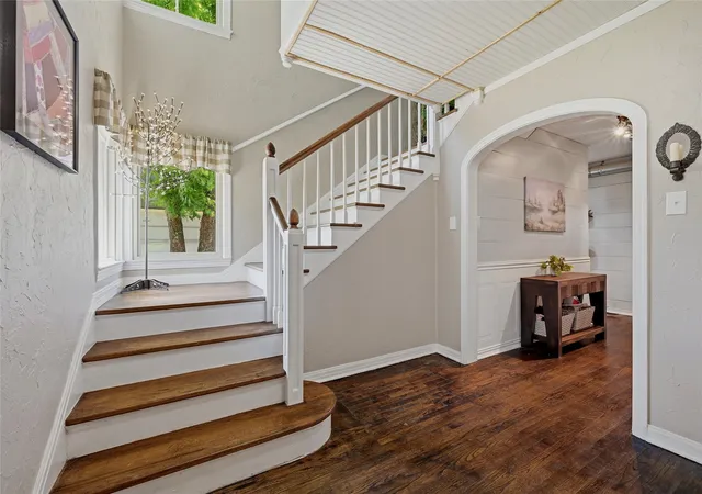 Photo 3 of Single family home for sale at 1325 W Main St, Denison, TX 75020 | MLS# 21305771 | Listing updated on 2026-09-25