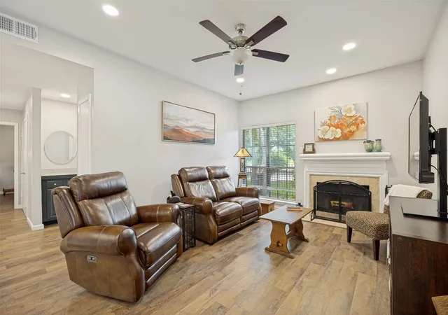 Homes for sale in Dallas, TX | 8601 Park Ln, Dallas, TX 75231