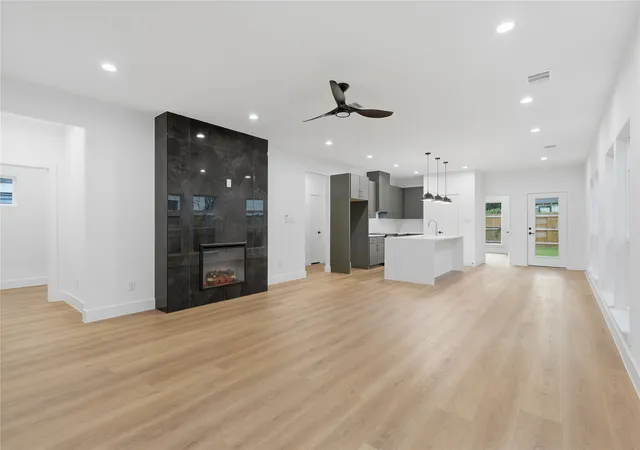 Photo 3 of Single family home for sale at 4503 Jamaica St, Dallas, TX 75210 | MLS# 21305857 | Listing updated on 2026-08-27