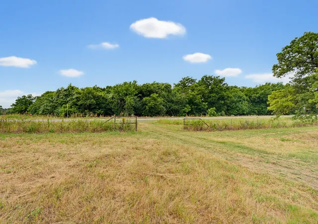 Homes for sale in Forestburg, TX | Tbd 2425 Acres Fm 1749, Forestburg, TX 76239 | MLS# 21306143