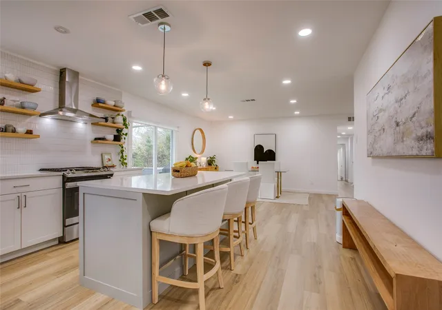 Photo 3 of Single family home for sale at 9635 Talina Dr, Dallas, TX 75228 | MLS# 21305062 | Listing updated on 2026-08-22