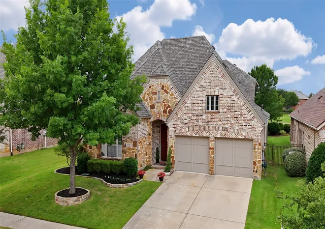 2nd image of 8900 Bluestem Dr, Lantana, TX 76226 | MLS# 21306440