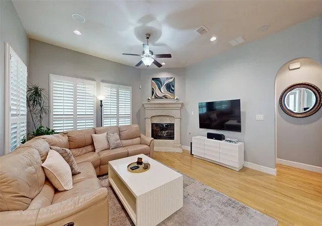 5th image of 8900 Bluestem Dr, Lantana, TX 76226 | MLS# 21306440