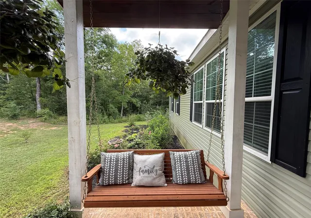 Homes for sale in Rusk, TX | 680 E 4Th St, Rusk, TX 75785 | MLS# 21306488