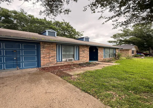 Homes for sale in Forney, TX | 402 Magnolia Dr, Forney, TX 75126 | MLS# 21306558