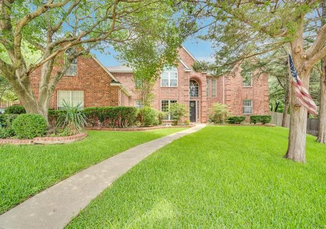 Photo 1 of Single family home for sale at 1907 Timber Ridge Ct, Cedar Hill, TX 75104 | MLS# 21300258 | Listing updated on 2026-07-21