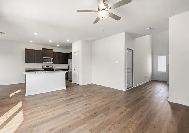 Photo 4 of Sale Pending at 8441 White Wolf Dr, Ponder, TX 76259 | MLS# 21306634 | Listing updated on 2026-07-07