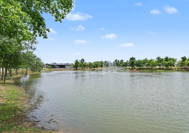 Homes for sale in Oak Point, TX | 113 Lakeview Dr, Oak Point, TX 75068 | MLS# 21302290