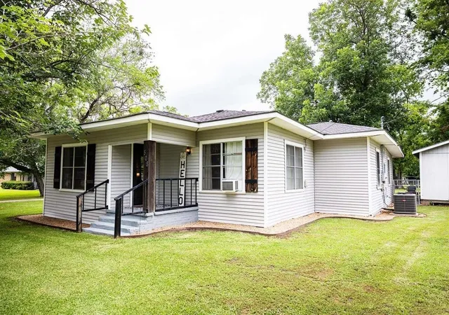 Homes for sale in Mount Vernon, TX | 508 Fleming St, Mount Vernon, TX 75457 | MLS# 21305913