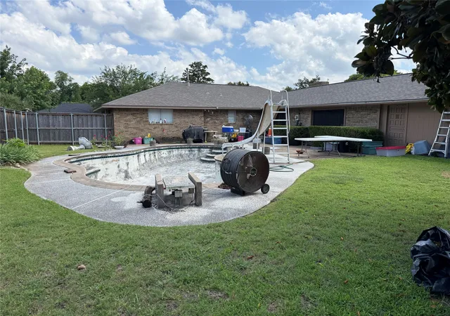 Homes for sale in Duncanville, TX | 215 Roma Dr, Duncanville, TX 75116 | MLS# 21306662