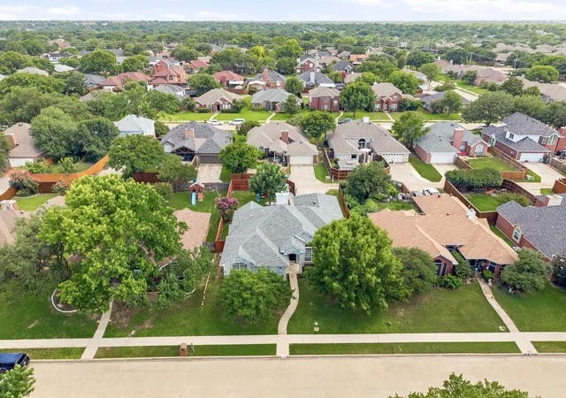 Homes for sale in Lewisville, TX | 1662 Waterford Dr, Lewisville, TX 75077 | MLS# 21305350
