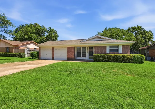 Homes for sale in White Settlement, TX | 8804 Myra St, White Settlement, TX 76108 | MLS# 21281040
