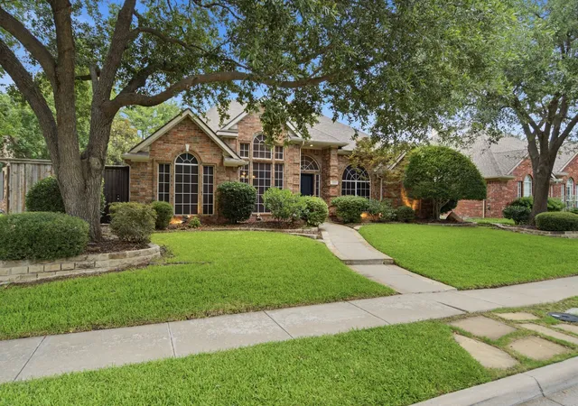 Homes for sale in Frisco, TX | 11014 Shadow Brook Ln, Frisco, TX 75035 | MLS# 21306428