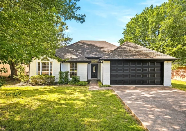 Homes for sale in Caddo Mills, TX | 2510 Farr St, Caddo Mills, TX 75135 | MLS# 21306929