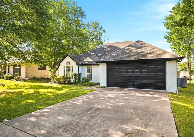 Homes for sale in Caddo Mills, TX | 2510 Farr St, Caddo Mills, TX 75135 | MLS# 21306929