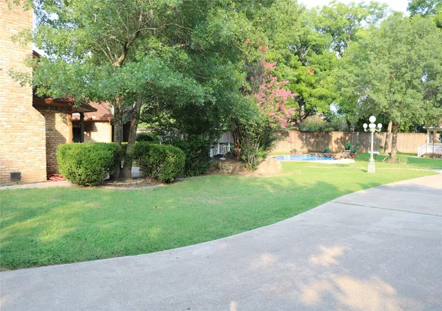 Photo 3 of Single family home for sale at 3010 St Lo, Irving, TX 75060 | MLS# 21304318 | Listing updated on 2026-07-27