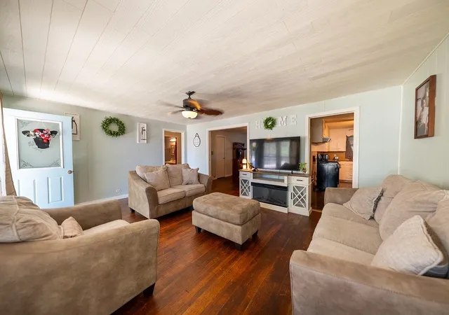 Homes for sale in Gorman, TX | 414 W Roberts St, Gorman, TX 76454 | MLS# 21306974