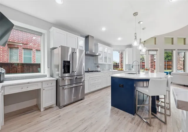 Photo 1 of Single family home for sale at 2098 Hidalgo Ln, Frisco, TX 75034 | MLS# 21306336 | Listing updated on 2026-08-11