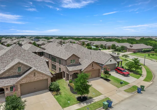 Photo 2 of Single family home for sale at 1504 Shire Dr, Aubrey, TX 76227 | MLS# 21306961 | Listing updated on 2026-10-08