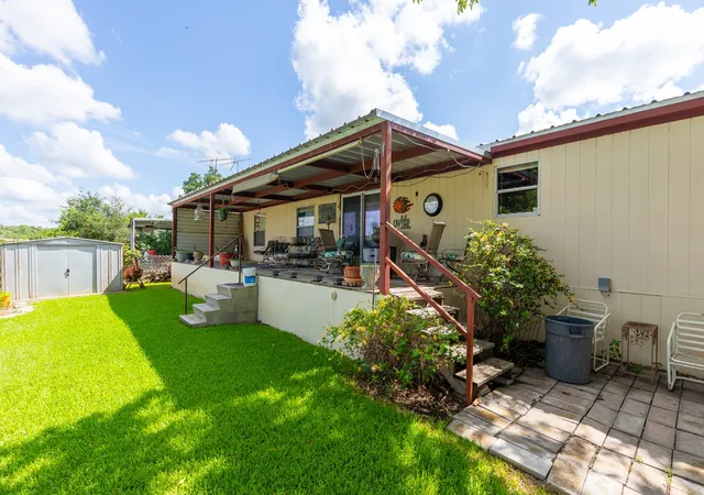 Homes for sale in Coleman, TX | 209 Lakeview Dr, Coleman, TX 76834 | MLS# 21305043