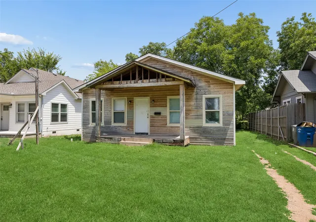 Photo 2 of Single family home for sale at 2830 Tanner St, Dallas, TX 75215 | MLS# 21300127 | Listing updated on 2026-08-19