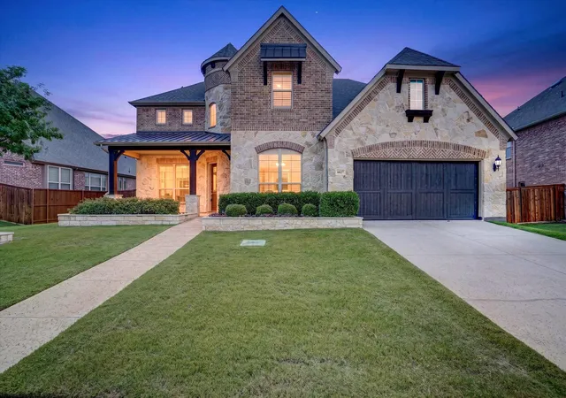 Photo 2 of Single family home for sale at 6627 Dolan Falls Dr, Argyle, TX 76226 | MLS# 21306331 | Listing updated on 2026-08-26