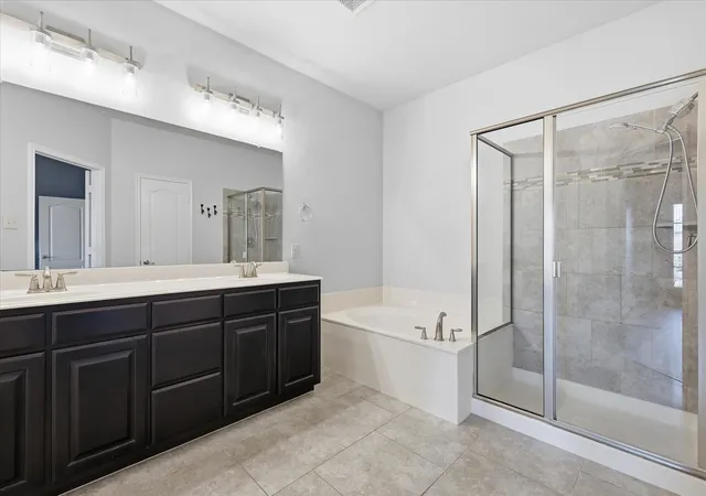 Homes for sale in Carrollton, TX | 1408 Arapaho Dr, Carrollton, TX 75010 | MLS# 21305931