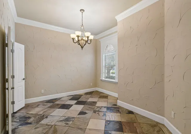 Photo 3 of Sale Pending at 3803 Park Flower Ct, Arlington, TX 76017 | MLS# 21299036 | Listing updated on 2026-08-25