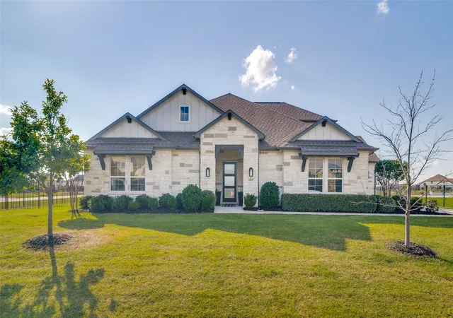 Photo 2 of Single family home for sale at 1025 Sugar Bars Dr, Allen, TX 75002 | MLS# 21301776 | Listing updated on 2026-07-12