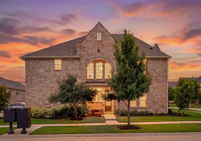 Townhouse for sale at 7210 Switchgrass Rd, Frisco, TX 75033 | MLS# 21307142