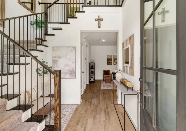 Photo 3 of Townhouse for sale at 7210 Switchgrass Rd, Frisco, TX 75033 | MLS# 21307142 | Listing updated on 2026-08-22