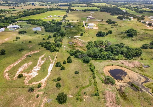 Homes for sale in Decatur, TX | 452 County Road 4196, Decatur, TX 76234 | MLS# 21307193