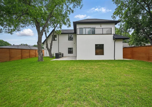 Homes for sale in Grapevine, TX | 1224 S Pine St, Grapevine, TX 76051 | MLS# 21277513