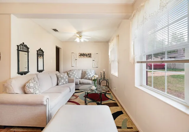 3rd image of 2455 Kessler Dr, Paris, TX 75460 | MLS# 21306562