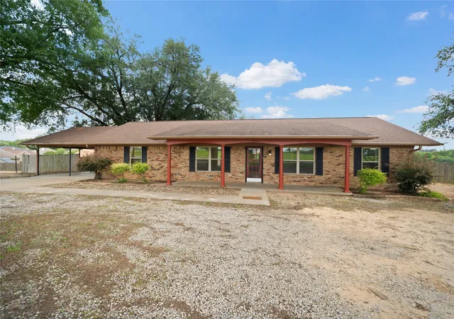 Homes for sale in Flint, TX | 11654 Fm 2868, Flint, TX 75762 | MLS# 21307245