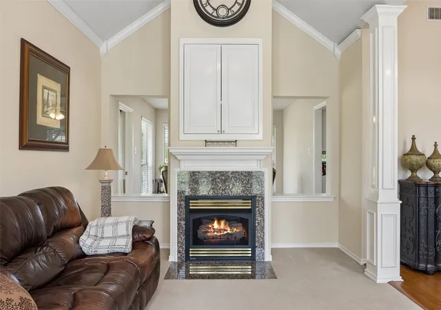Photo 3 of Single family home for sale at 408 Herron Cir, Rockwall, TX 75032 | MLS# 21306603 | Listing updated on 2026-09-03