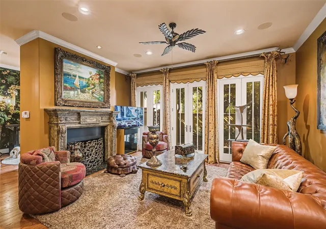 Photo 4 of Townhouse for sale at 2713 Calder Ct, Fort Worth, TX 76107 | MLS# 21284536 | Listing updated on 2026-07-25