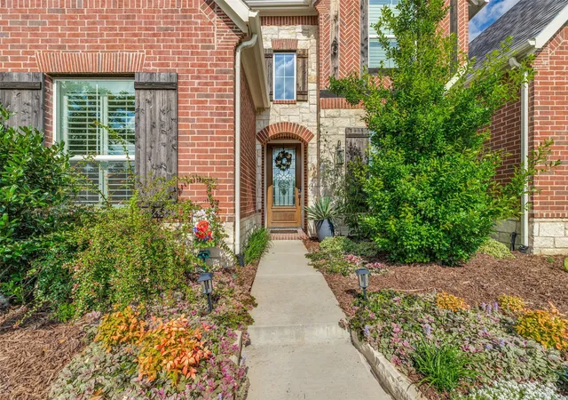 Photo 3 of Single family home for sale at 1411 Maplewood Dr, Prosper, TX 75078 | MLS# 21306210 | Listing updated on 2026-09-30