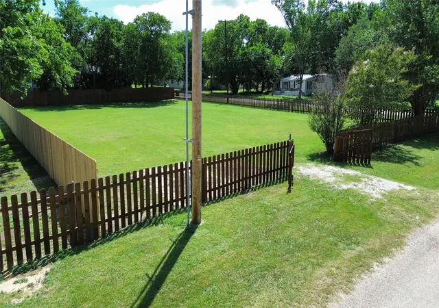 Homes for sale in Milford, TX | Tbd 10b West Ave, Milford, TX 76670 | MLS# 21307415