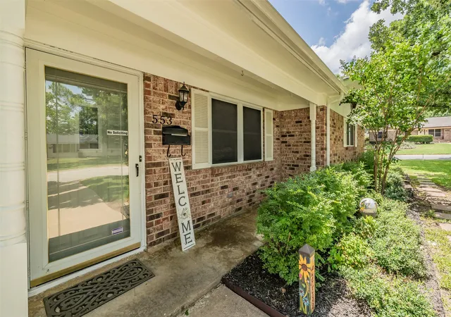 Photo 3 of Sale Pending at 553 Nw Janie Ln, Burleson, TX 76028 | MLS# 21306893 | Listing updated on 2026-08-22