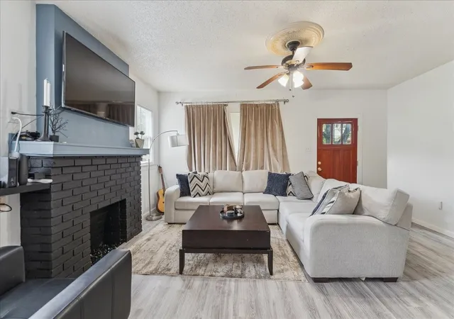 Photo 3 of Single family home for sale at 4602 Junius St, Dallas, TX 75246 | MLS# 21307445 | Listing updated on 2026-08-22