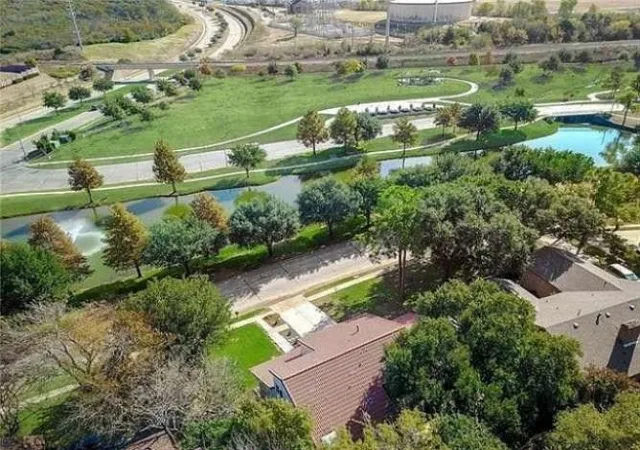 Photo 3 of Sale Pending at 502 Lakeside Dr, Irving, TX 75062 | MLS# 21307519 | Listing updated on 2026-08-04
