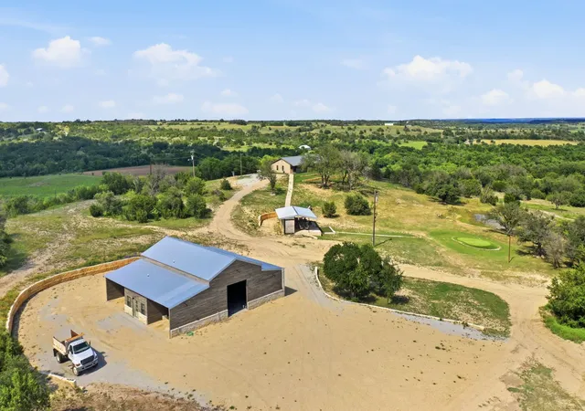 Photo 3 of Single family home for sale at 3035 County Road 162, Stephenville, TX 76401 | MLS# 21306557 | Listing updated on 2026-08-22