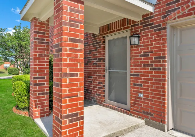 Homes for sale in Glenn Heights, TX | 235 Yale Blvd, Glenn Heights, TX 75154 | MLS# 21307129