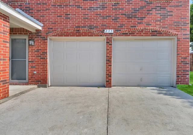 Homes for sale in Glenn Heights, TX | 235 Yale Blvd, Glenn Heights, TX 75154 | MLS# 21307129