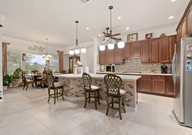 Photo 4 of Single family home for sale at 9909 Crestridge Dr, Denton, TX 76207 | MLS# 21307766 | Listing updated on 2026-08-29