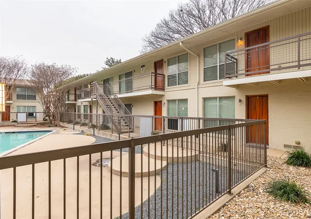 Photo 2 of Condo for sale at 4616 W Lovers Ln #205, Dallas, TX 75209 | MLS# 21307257 | Listing updated on 2026-08-20