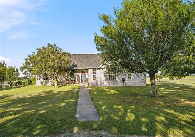 Photo 2 of Land for sale at 2951 Fm 936, Hubbard, TX 76648 | MLS# 21307241 | Listing updated on 2026-08-22