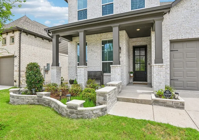 Photo 2 of Single family home for sale at 3110 Campbell Dr, Melissa, TX 75454 | MLS# 21307746 | Listing updated on 2026-08-27