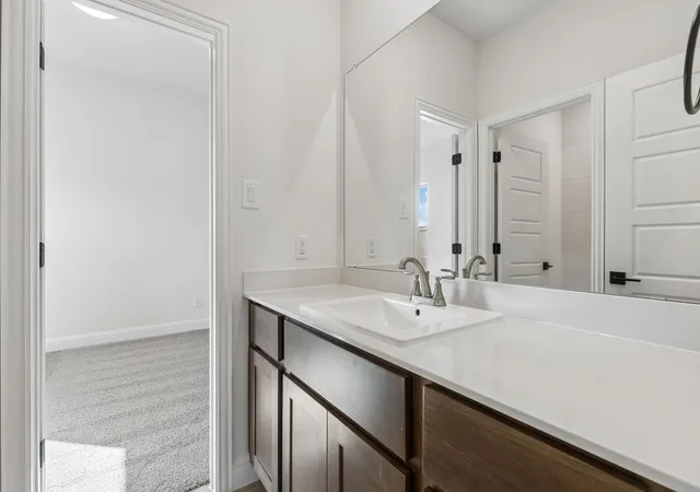 Photo 4 of Sale Pending at 3808 Summerfield Dr, Crandall, TX 75114 | MLS# 21307807 | Listing updated on 2026-09-06